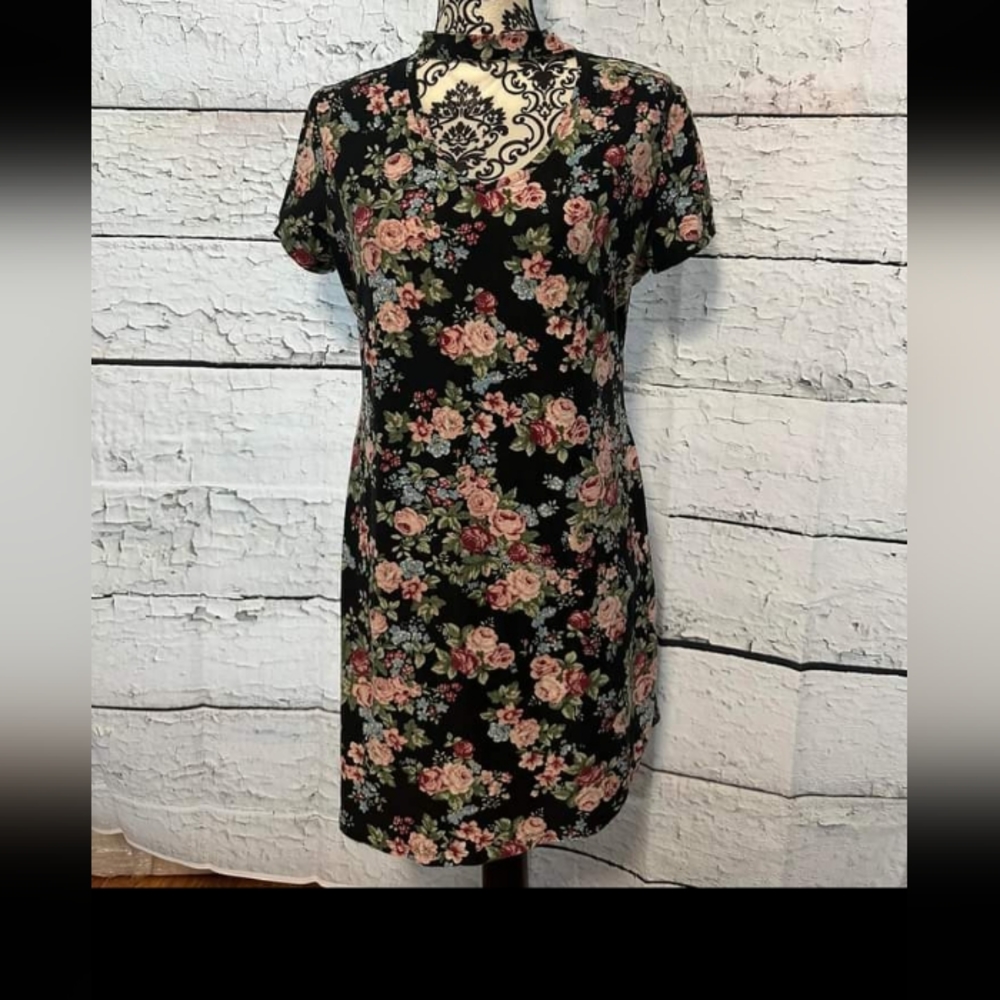 Just be small dress - Picture 1 of 2